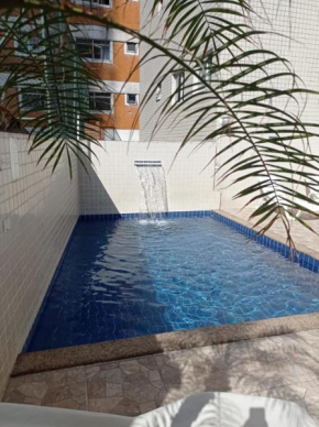 300m do Mar, ótima localização.